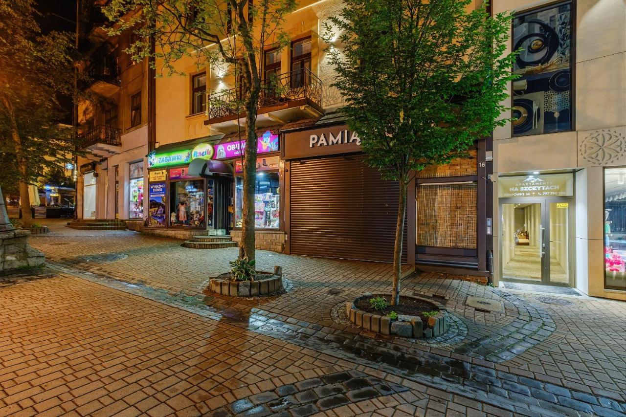 Apartamenty I Pokoje Krupowki 16, Na Szczytach — Photos 1